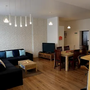 https://fogra-travel-apartment.krakowhotelspoland.com